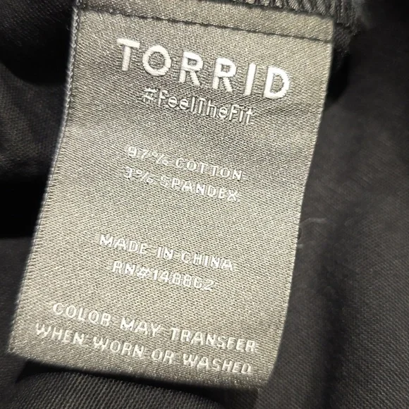 Torrid - Stretch Twill Bomber Jacket in Deep Black​​​​ - Picture 10 of 16